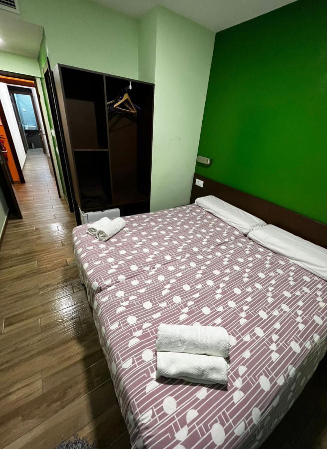 Hotel Corazon San Bartolome Madrid Exterior foto